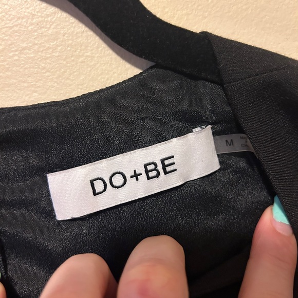 DO+BE Crop Top - Picture 3 of 4